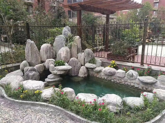 康巴什庭院假山鱼池制作视频
